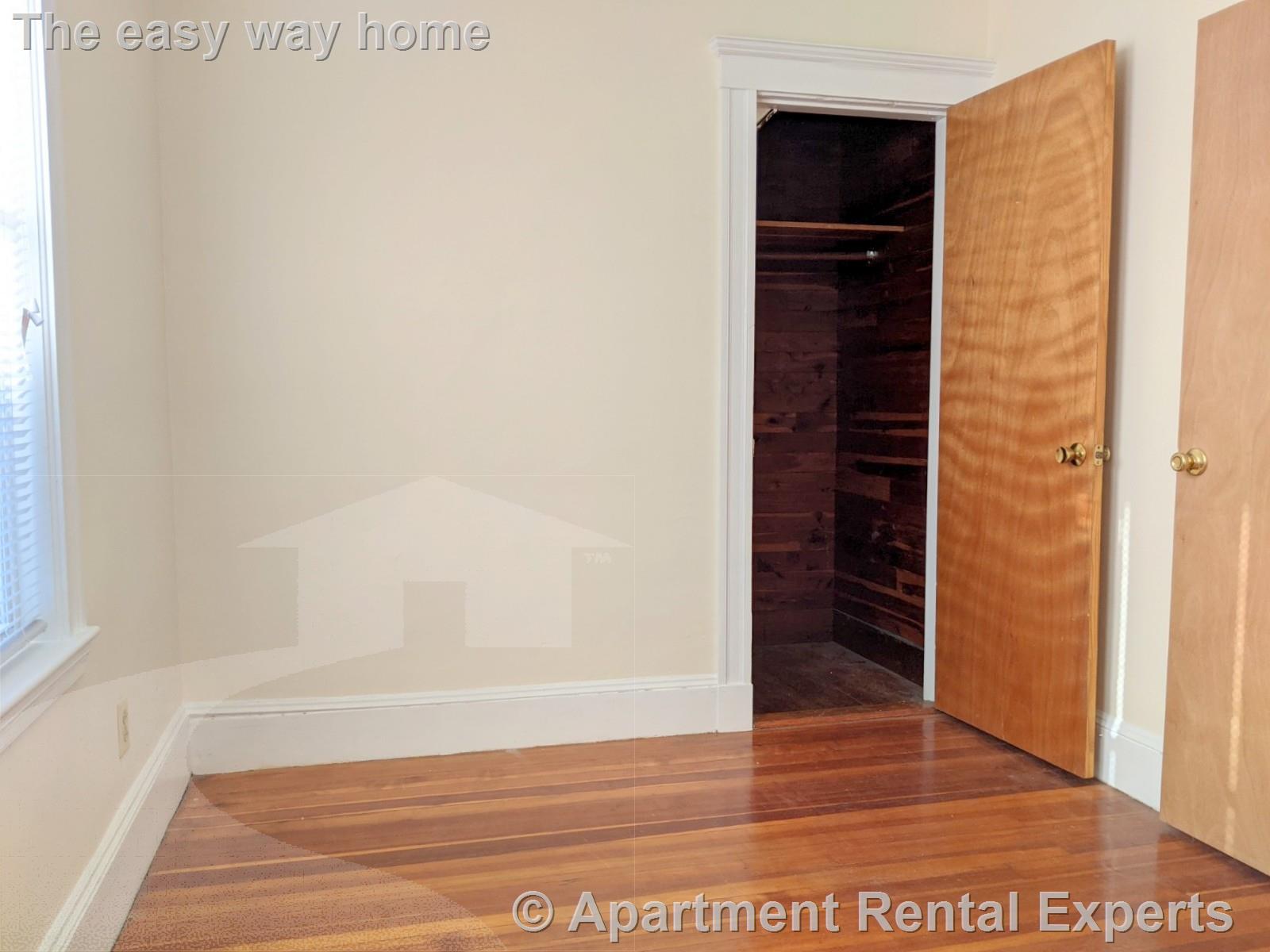 246 Harvard St, Powderhouse