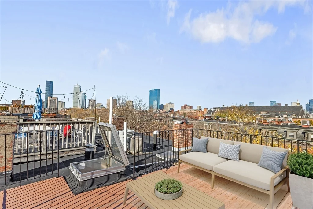 41 Worcester Sq, South End