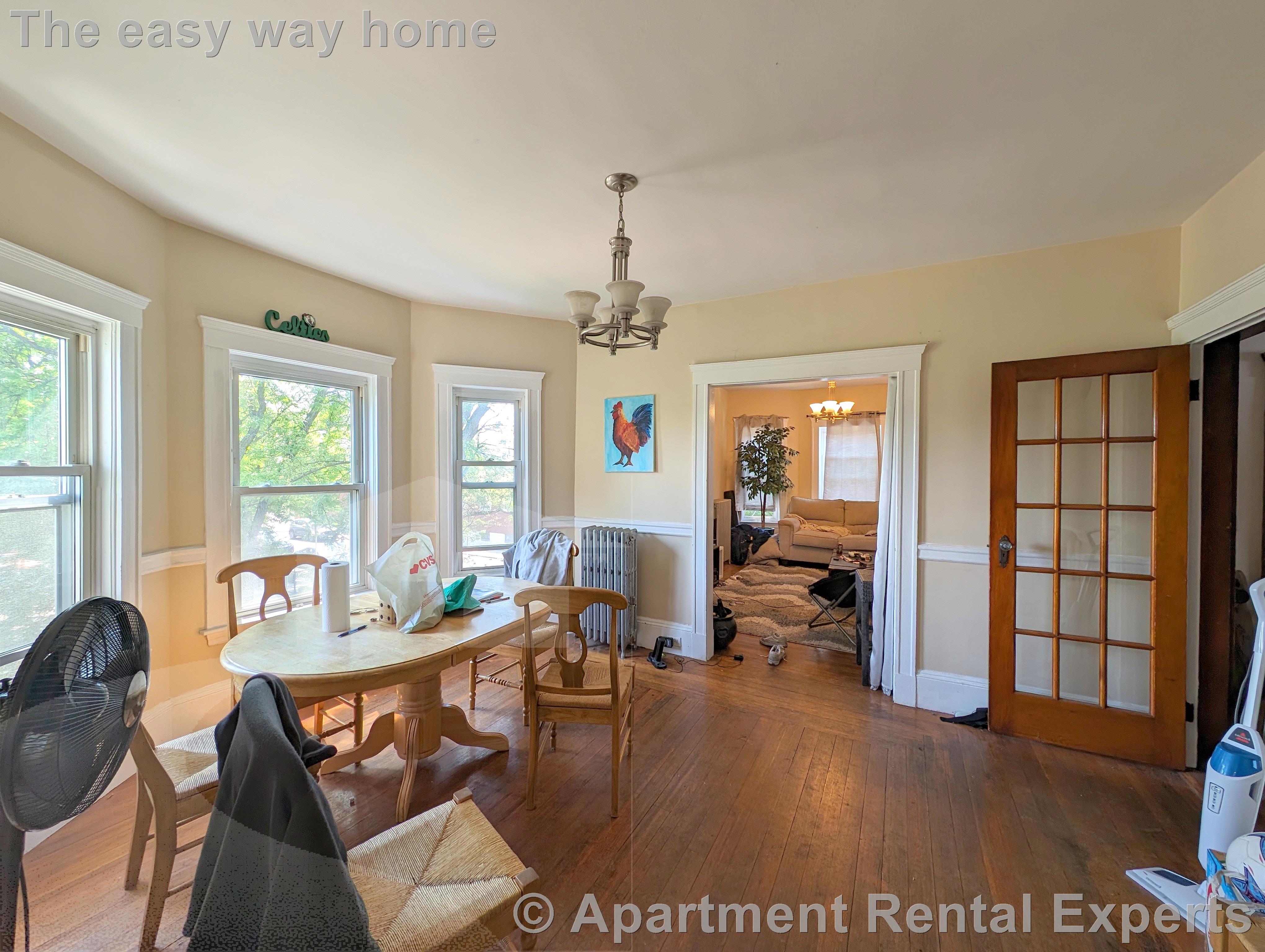 15 Paulina St, Davis Square