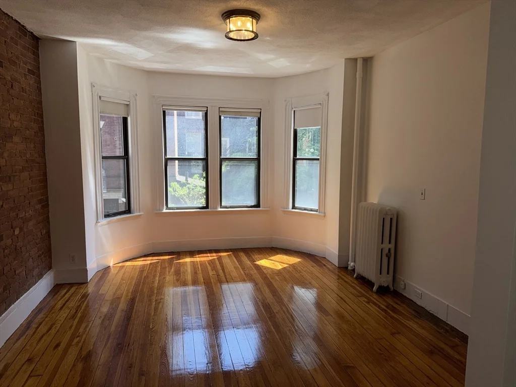 35 Revere St, Beacon Hill