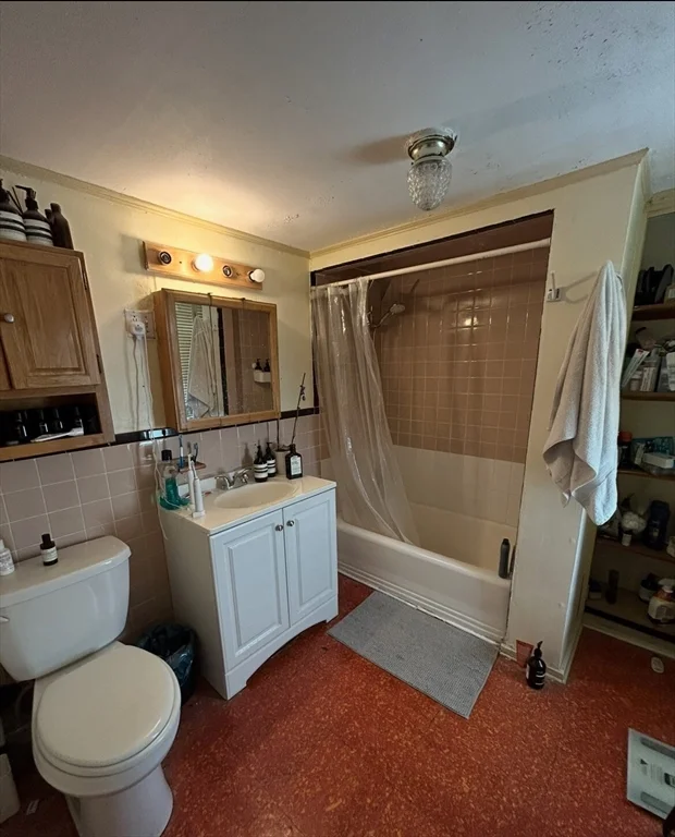 4 St Mary Rd, Central Square