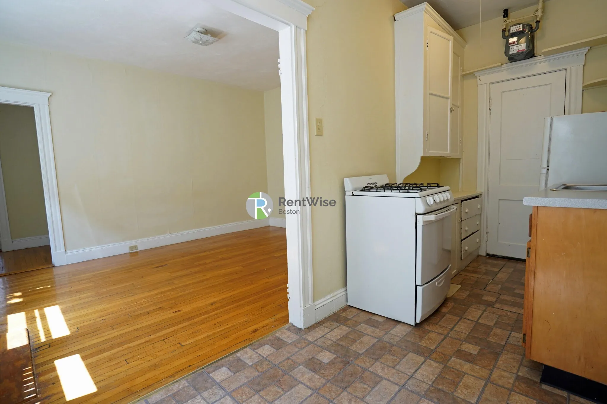 224 Kelton St, Allston