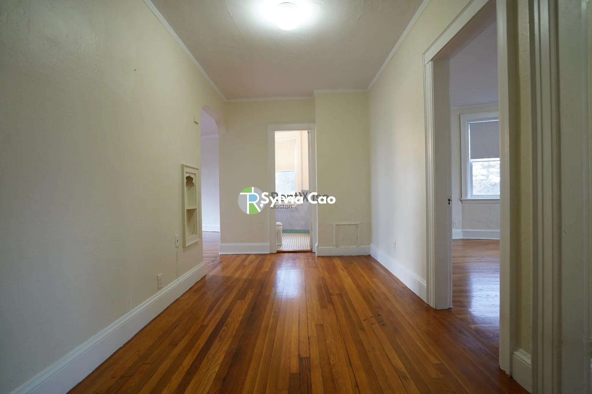 2045 Commonwealth Ave, Brighton
