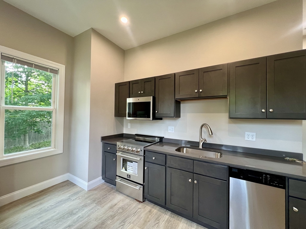 58-60 Mineral St, Reading