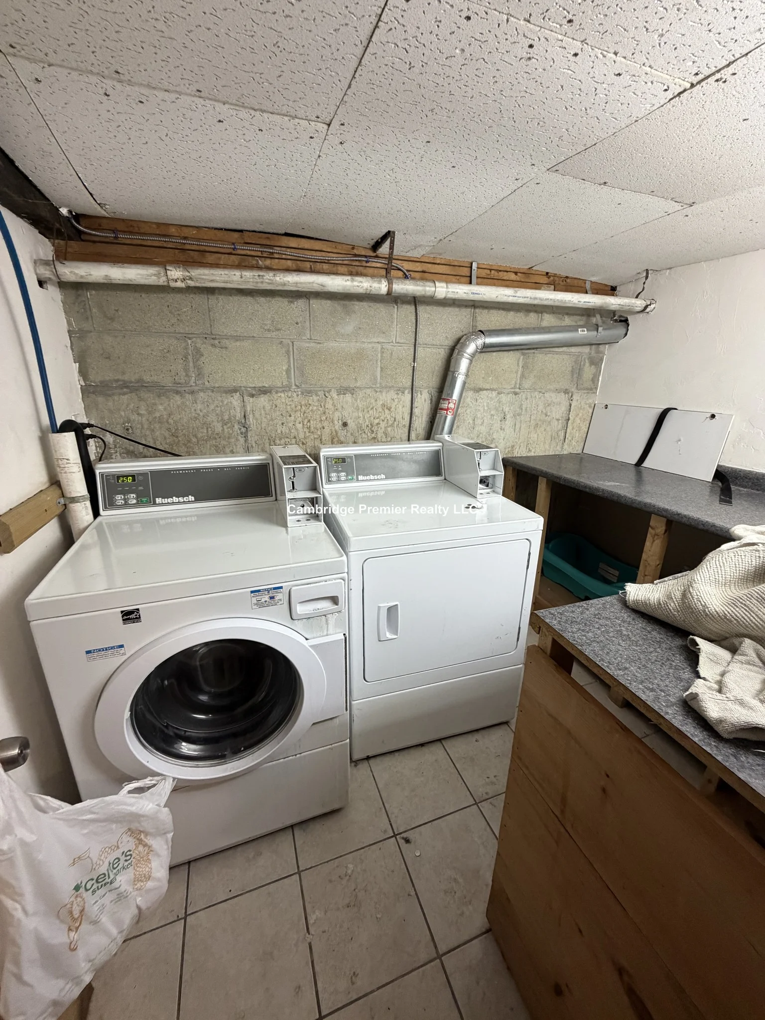 8 Medford St, Ward Two