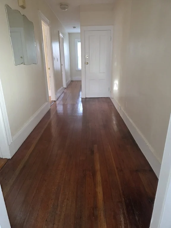 209 Ash St, Waltham