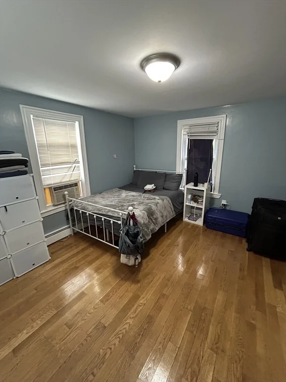 50 Hichborn St, Revere