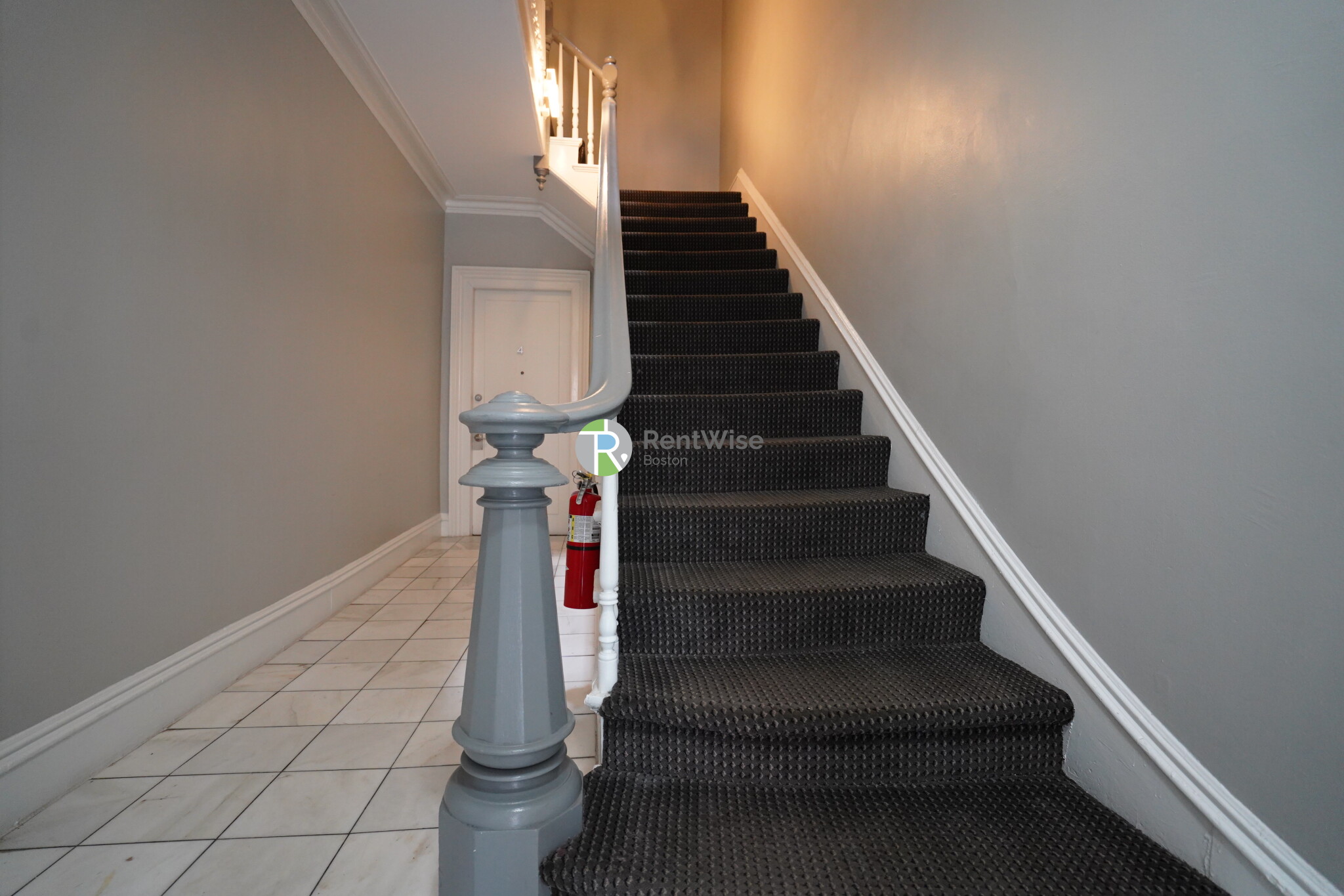 86 Charles St, Beacon Hill