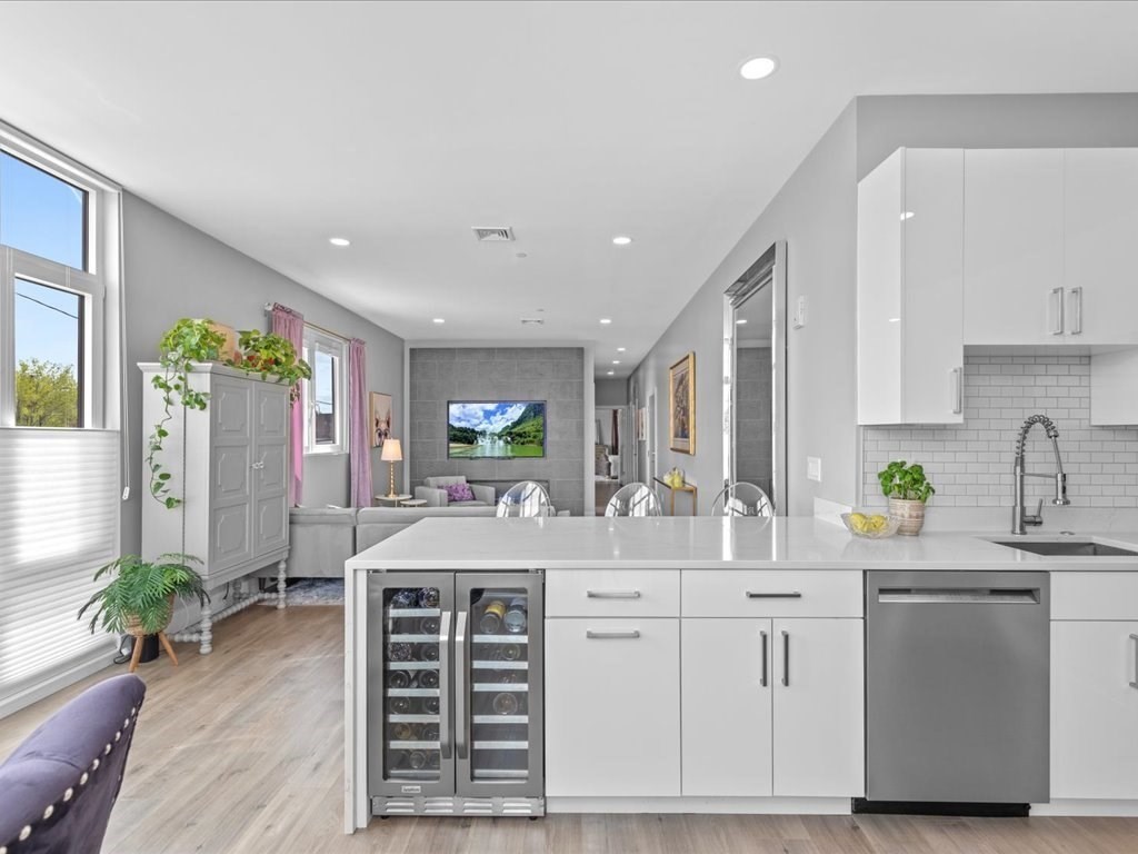 610 Rutherford Ave, Charlestown