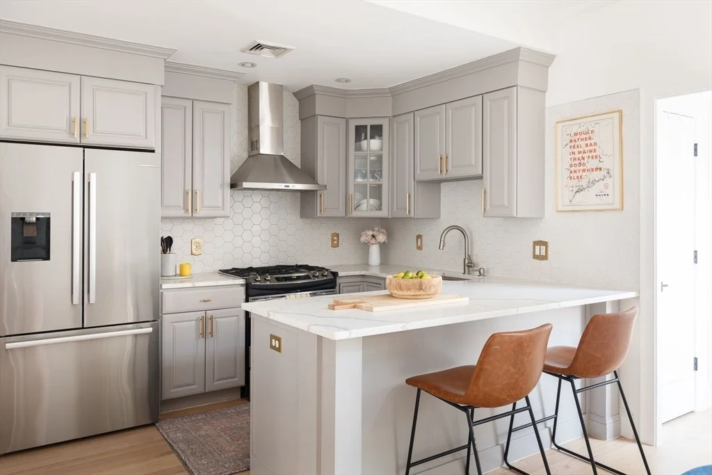 20 Mystic St, Charlestown