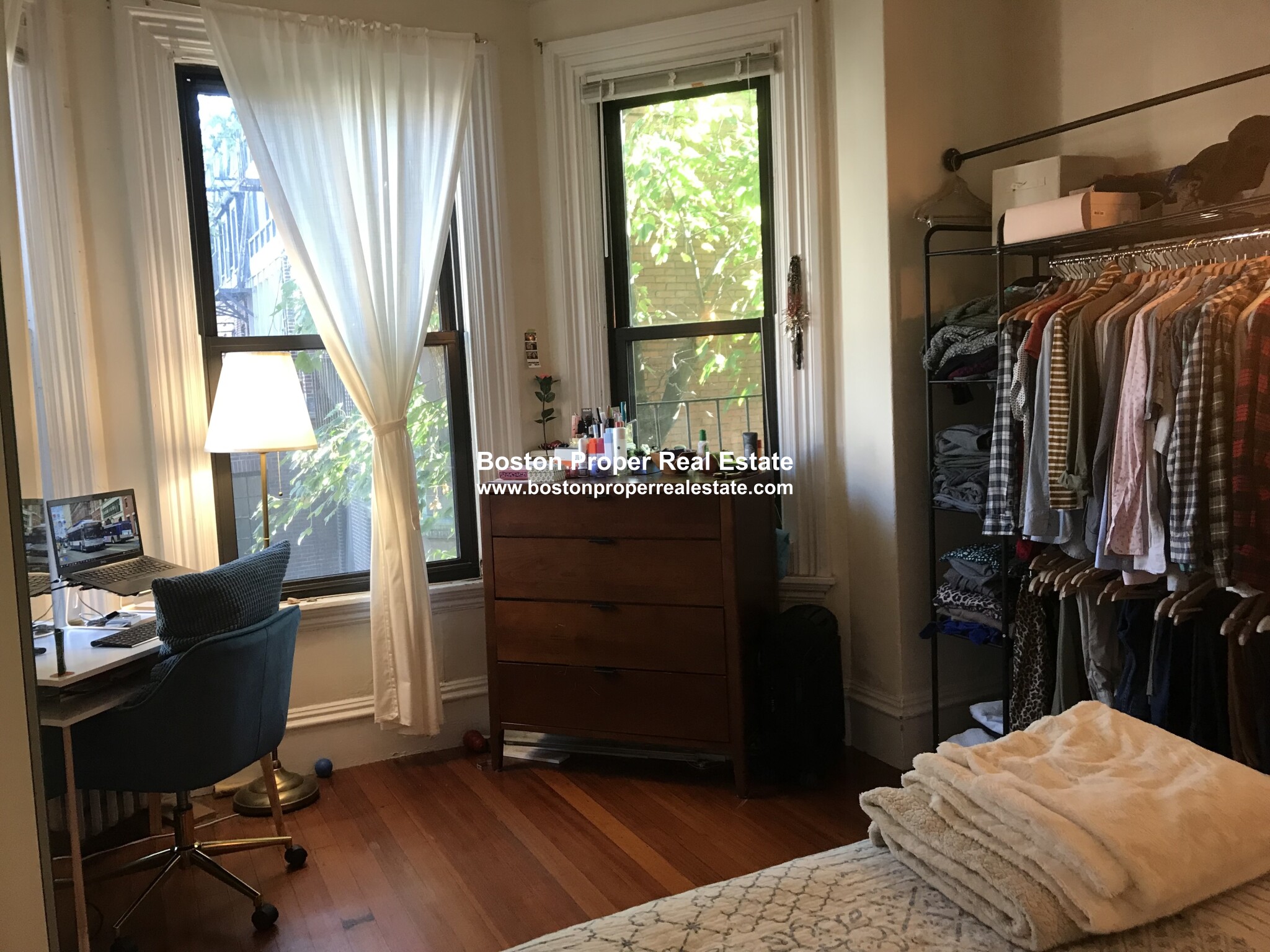 16 Hereford St, Back Bay