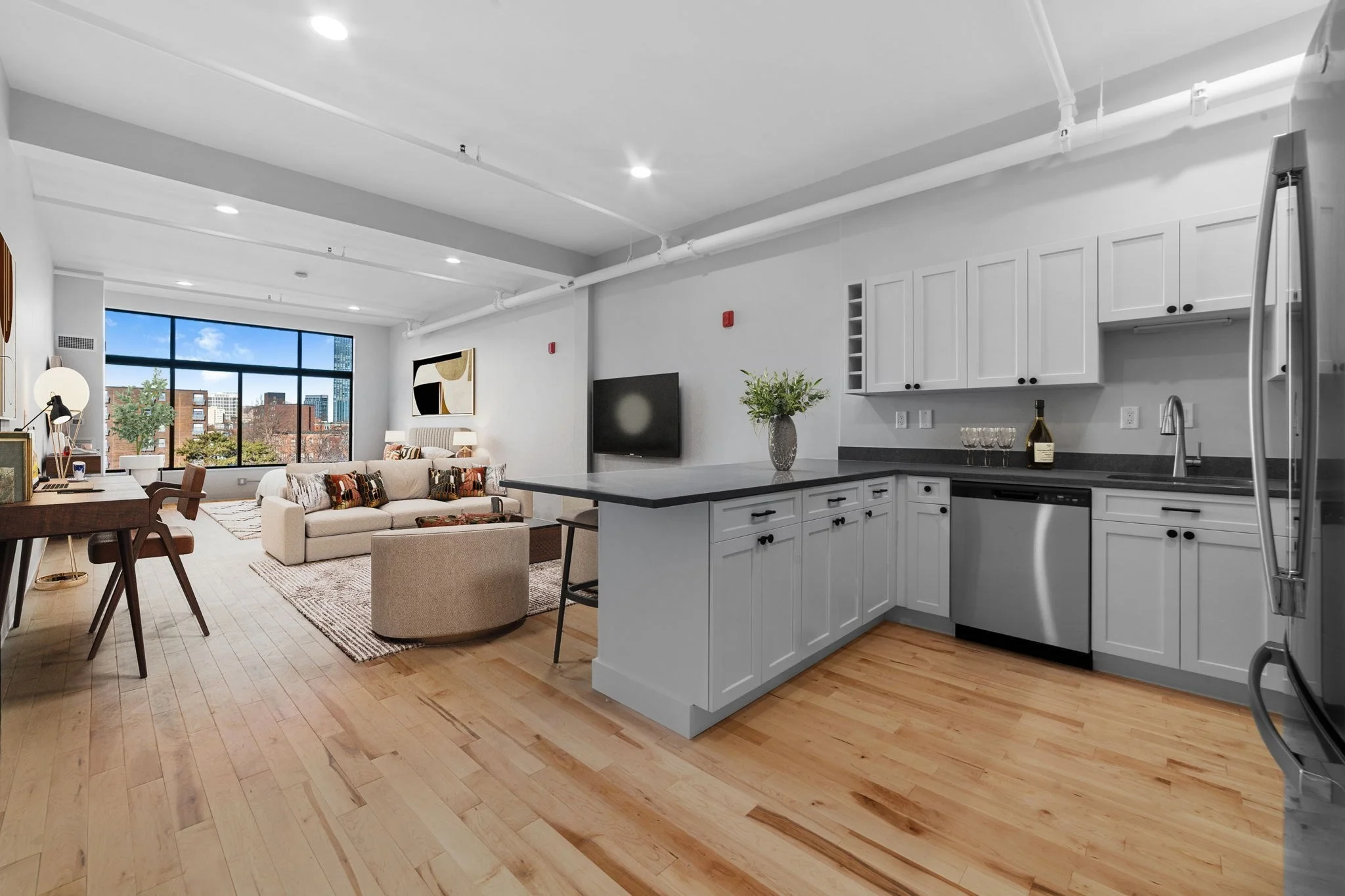 70 Northampton St, Roxbury