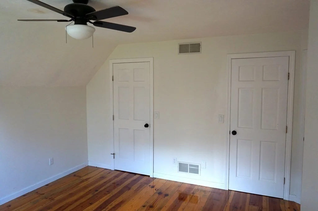 90 Groton St, Pepperell