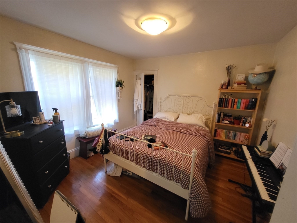 20 Morrison Ave, Powder House Square