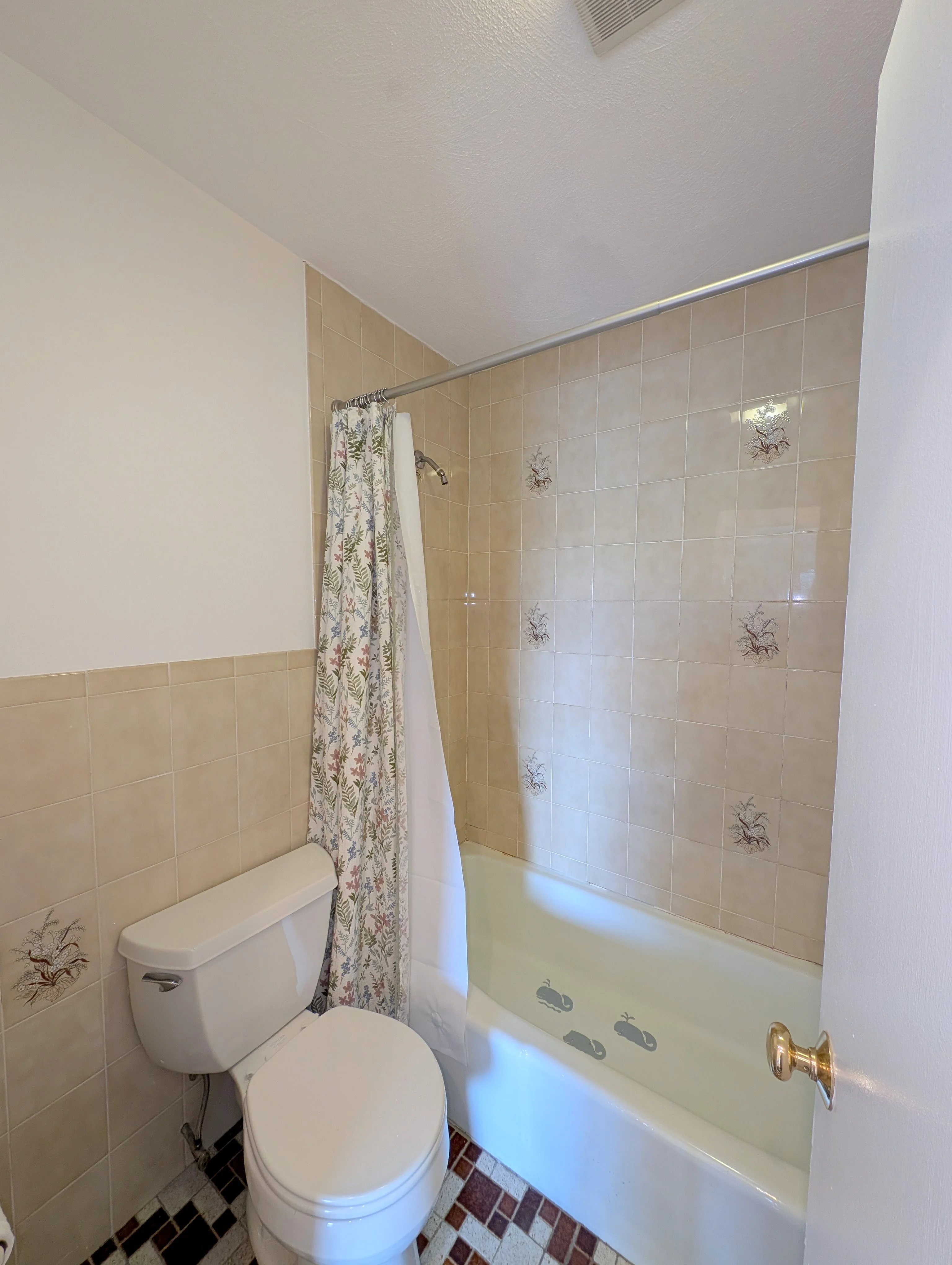 10 Roberts St, Magoun Square