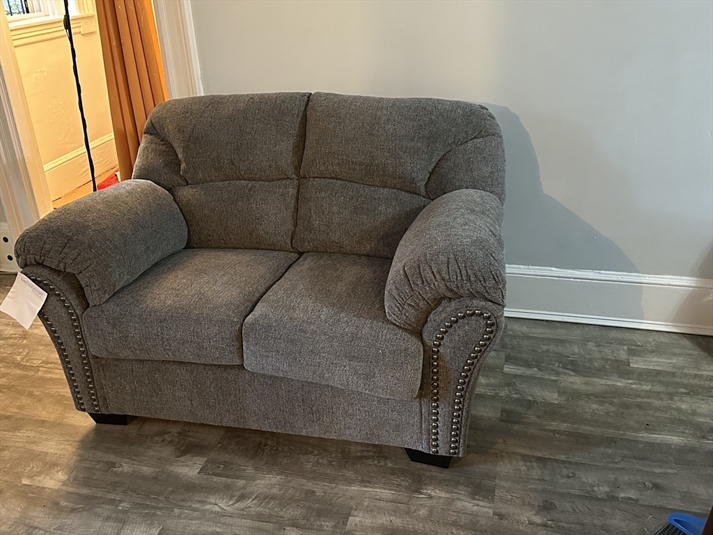 7 Hereford, Back Bay