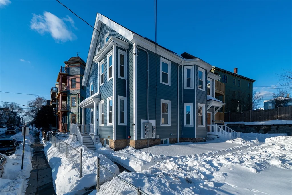 106 Paul Gore St, Jamaica Plain