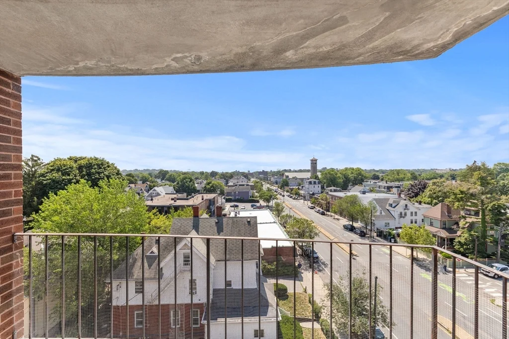 2353 Massachusetts, North Cambridge