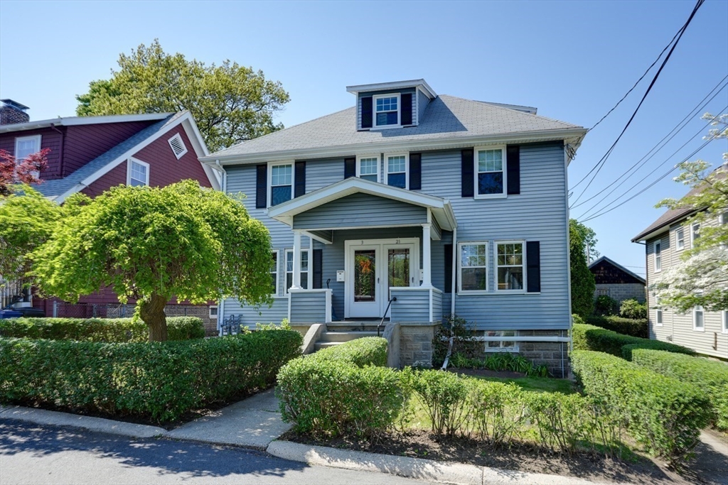 21 Fessenden Rd, Arlington