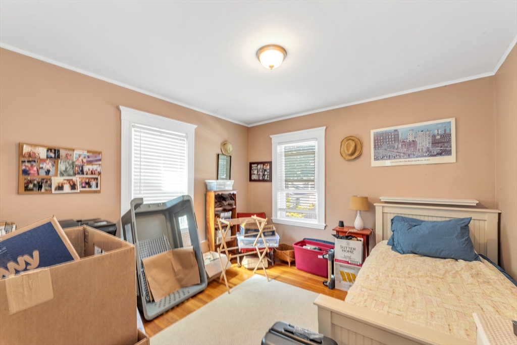 79 Hewlett, Roslindale