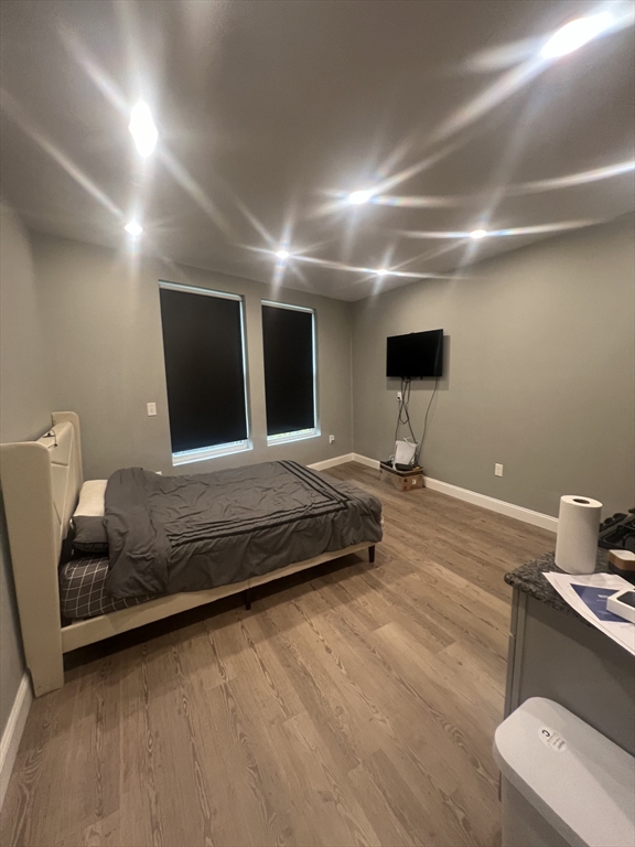 14 Yeamans St, Revere