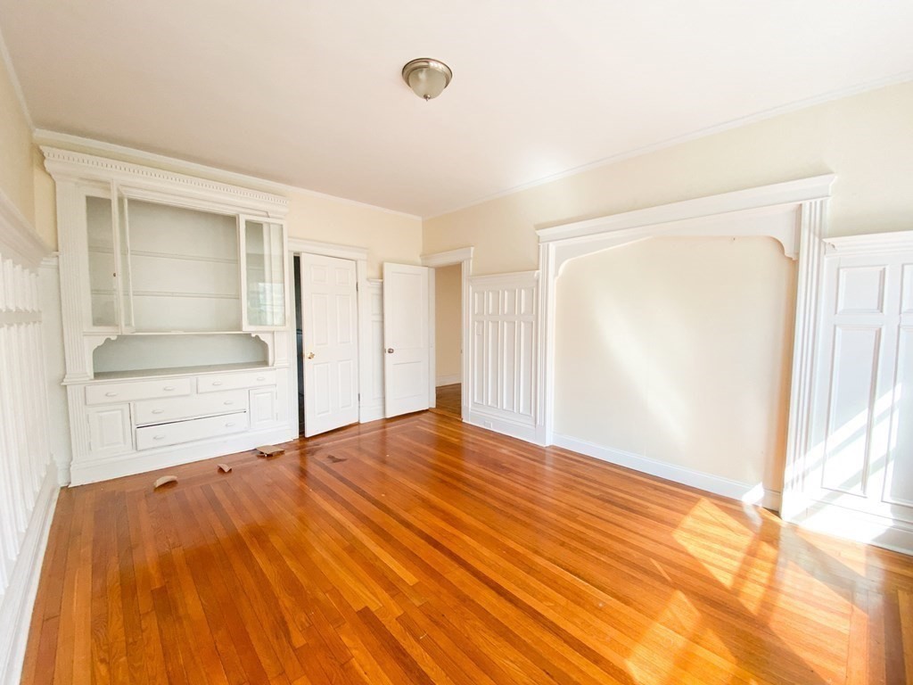 144 Coolidge St, Coolidge Corner