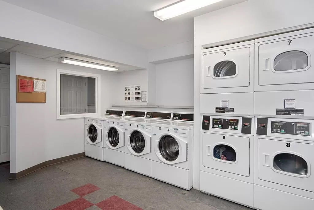 1450 Beacon, Coolidge Corner