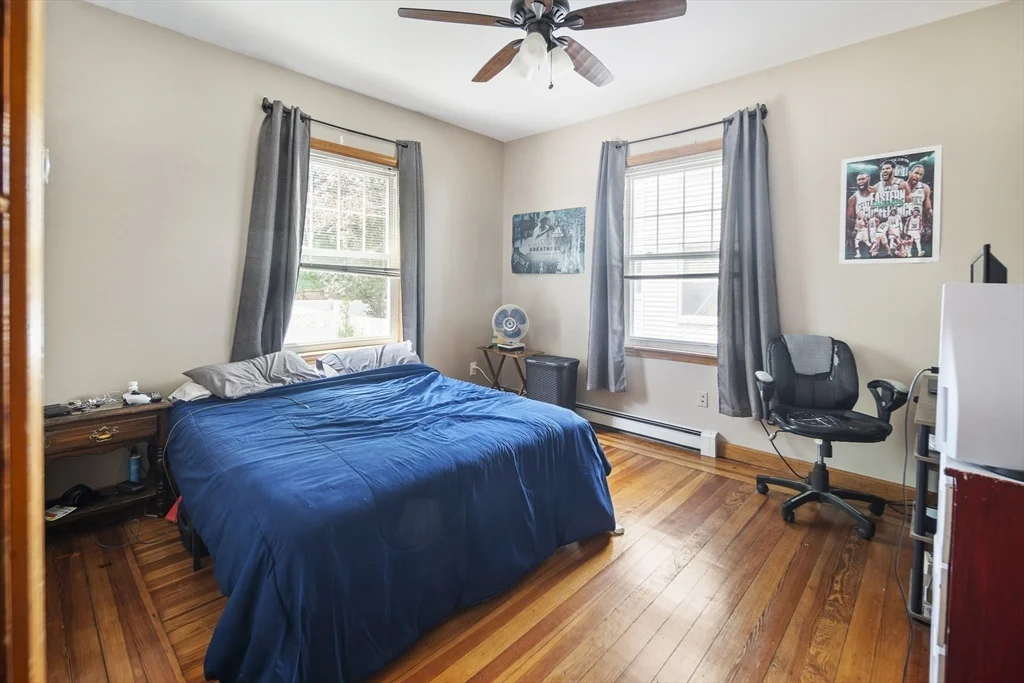 8 Newcastle, Brighton