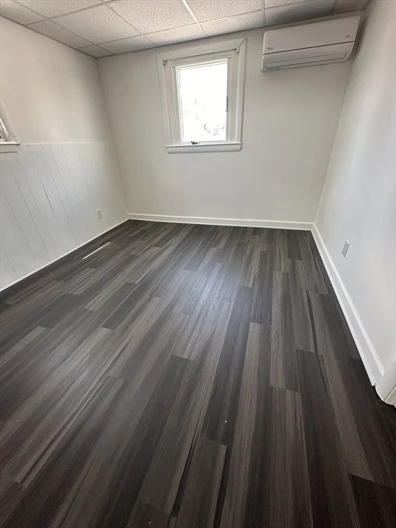 85-87 Lakeview, Lowell