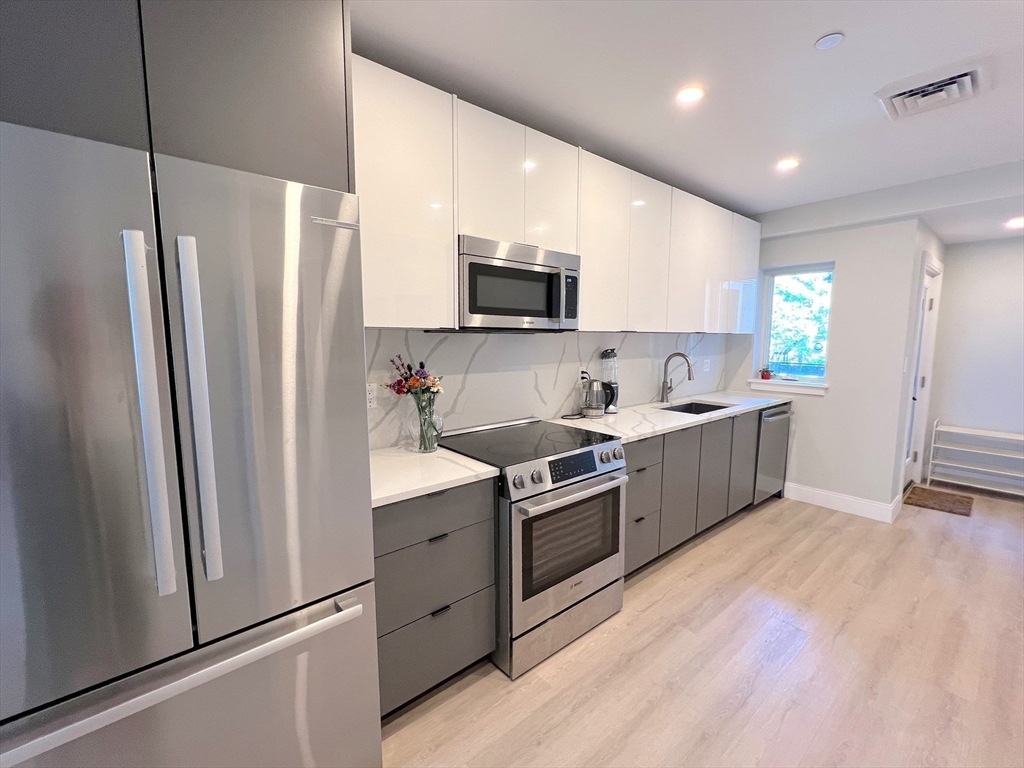 25 Second St, Chelsea