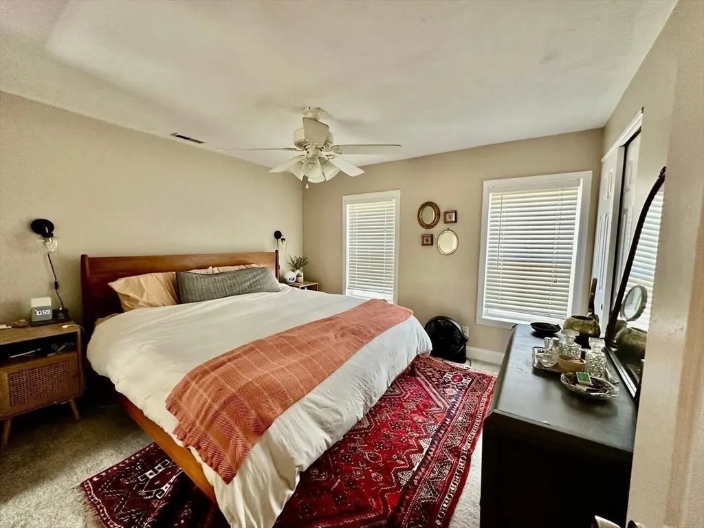 159 K St, South Boston