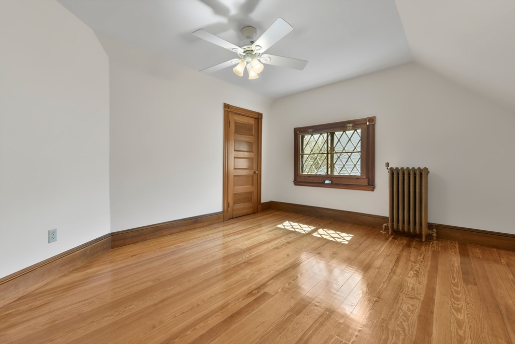 28 Meredith St, West Roxbury