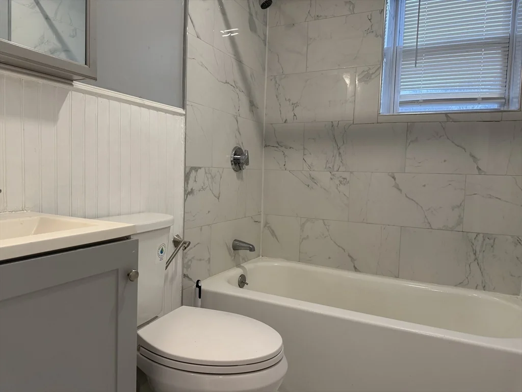 72 Allen St, Randolph