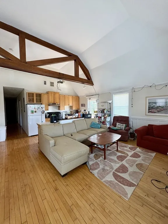 96 Chestnut Hill Ave, Brighton