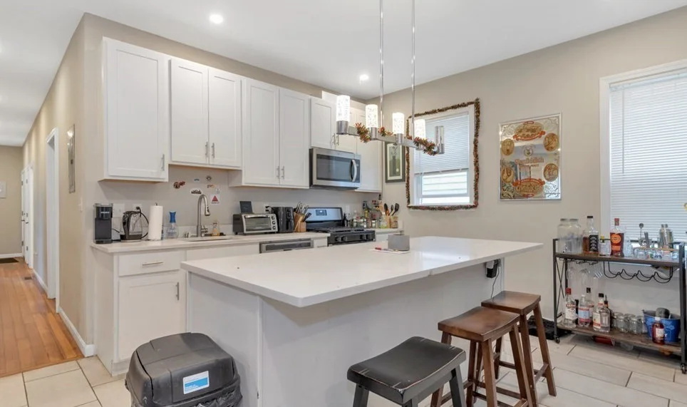 228 Calumet St, Mission Hill