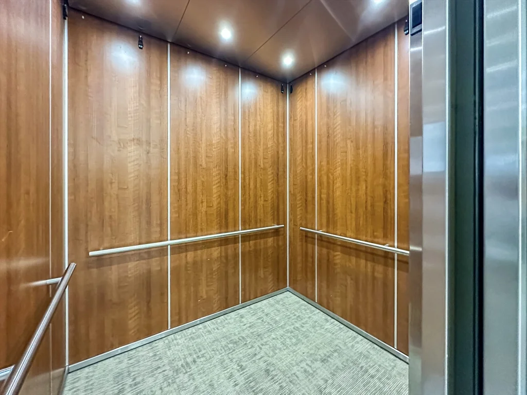 25 Stonehaven Dr, Weymouth