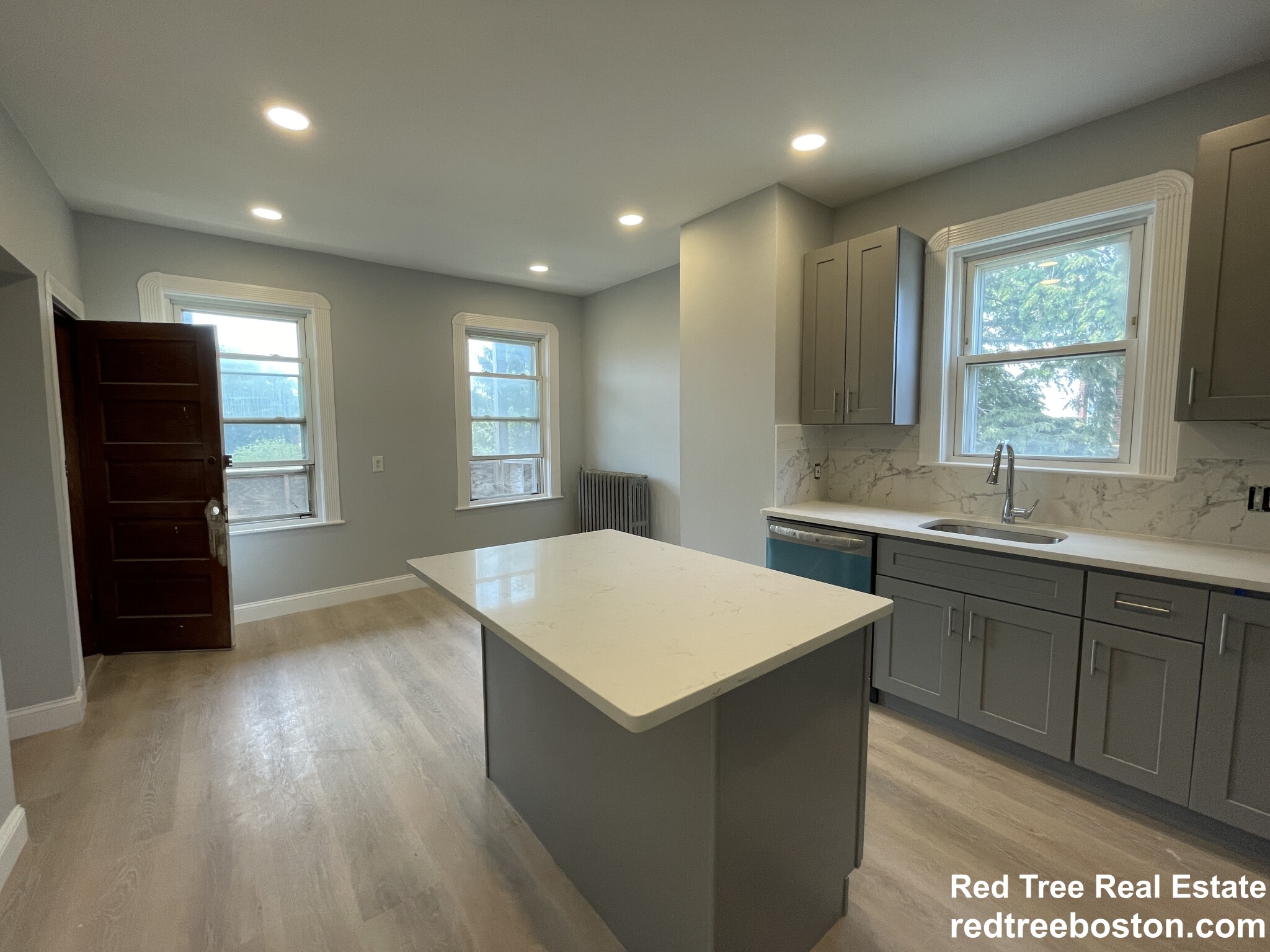 44 Ashley St, East Boston