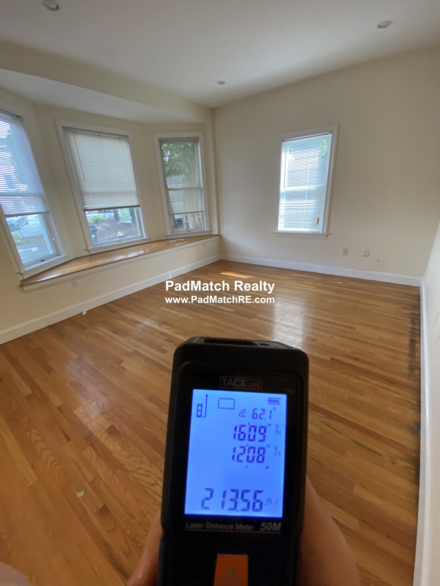 9 Gardner St, Allston