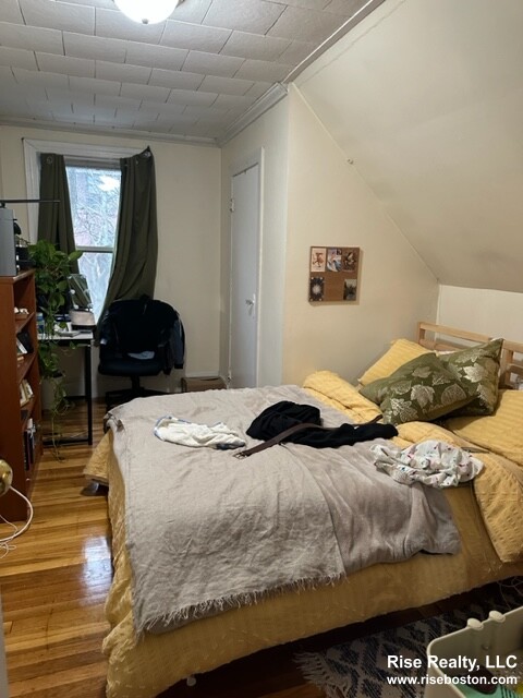 50 Brainerd Rd, Brighton