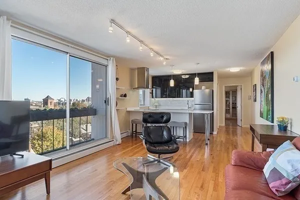 12 Inman St, Central Square