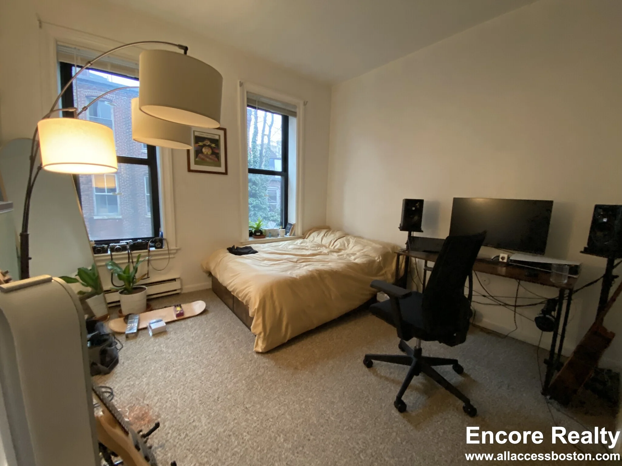 23 Cortes St, Back Bay