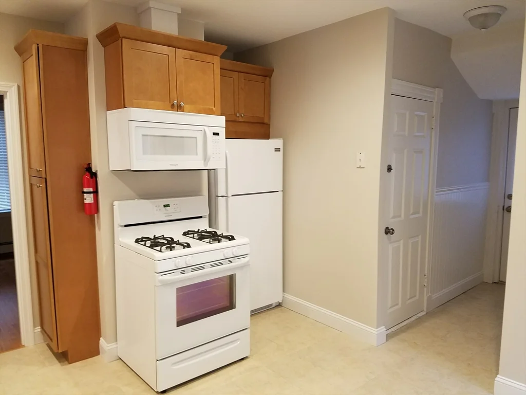 6 Speridakis Ter, Cambridgeport