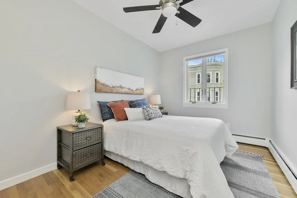 30 Lowell Sreet, Harvard Square