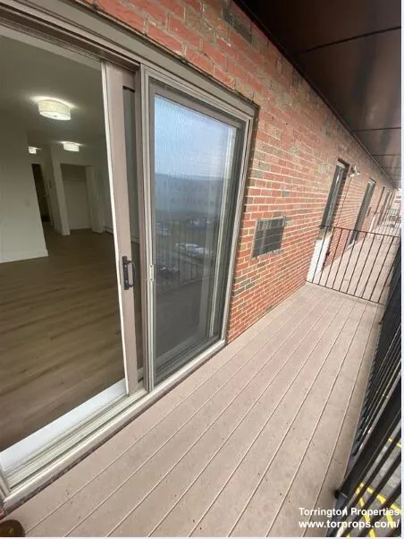 741 East 6th St, South Boston