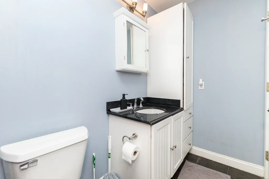 214R Harvard St, Central Square