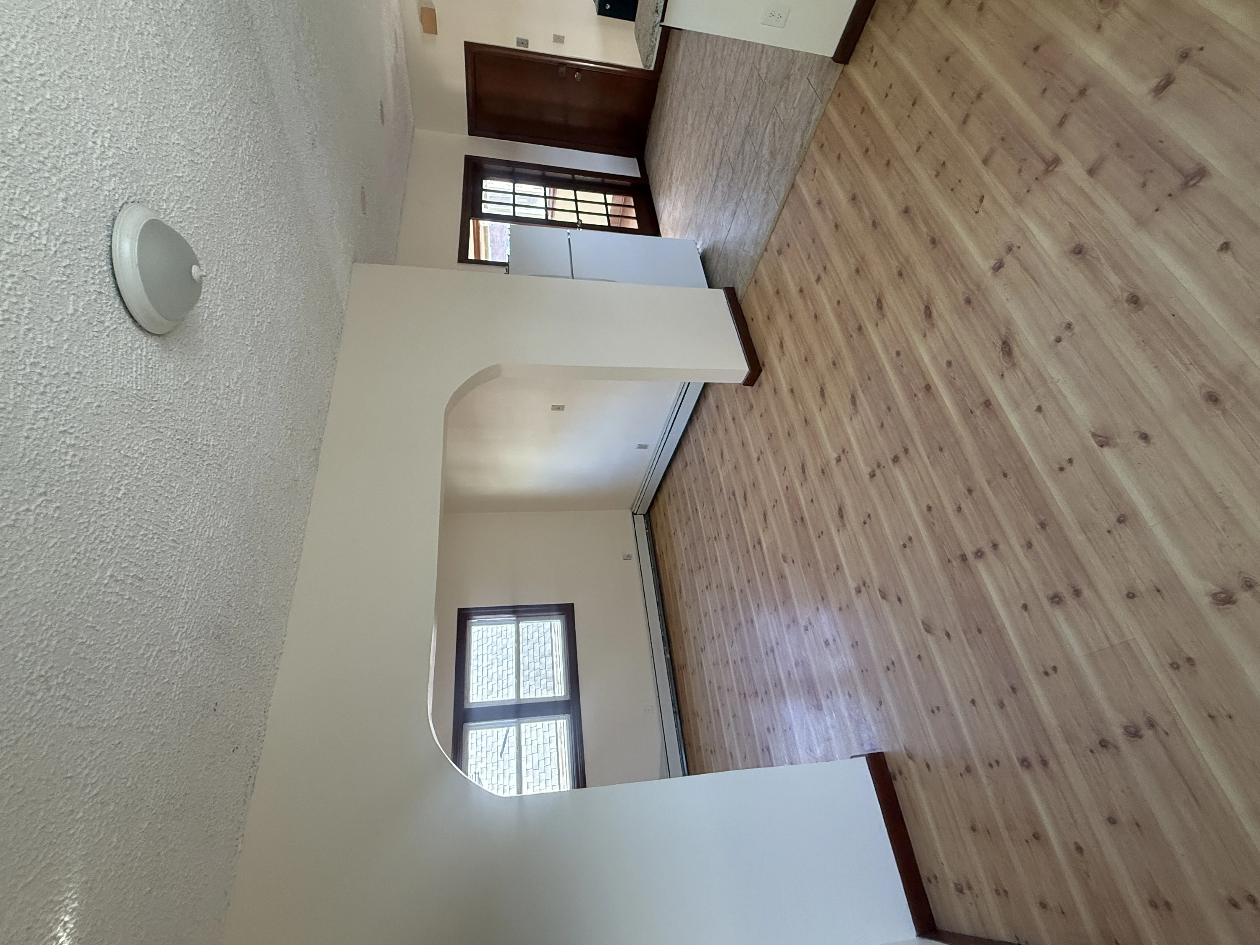 569 Main St, South Medford