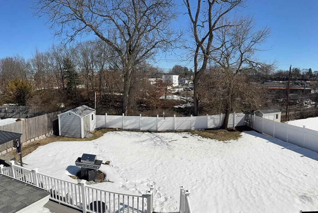 14 Pere Marquette St, Lawrence