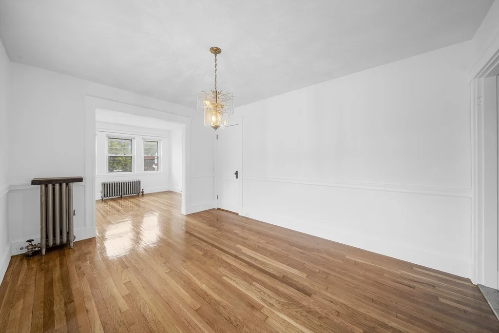 180 Faneuil St, Brighton