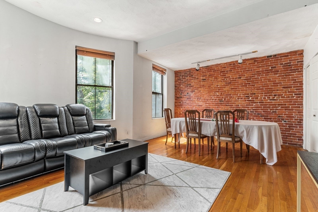 4 Union Park St, South End