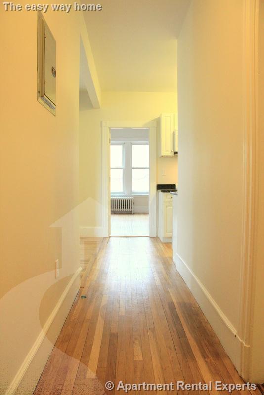 891 Massachusetts Ave, Central Square